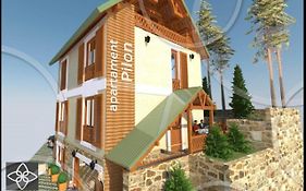 Pilon apartments